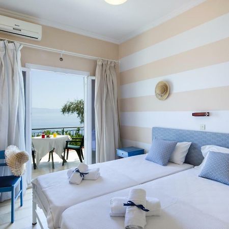 Casa Dei Venti - Sea View Apartments - 100M From The Beach Бенитсес Экстерьер фото