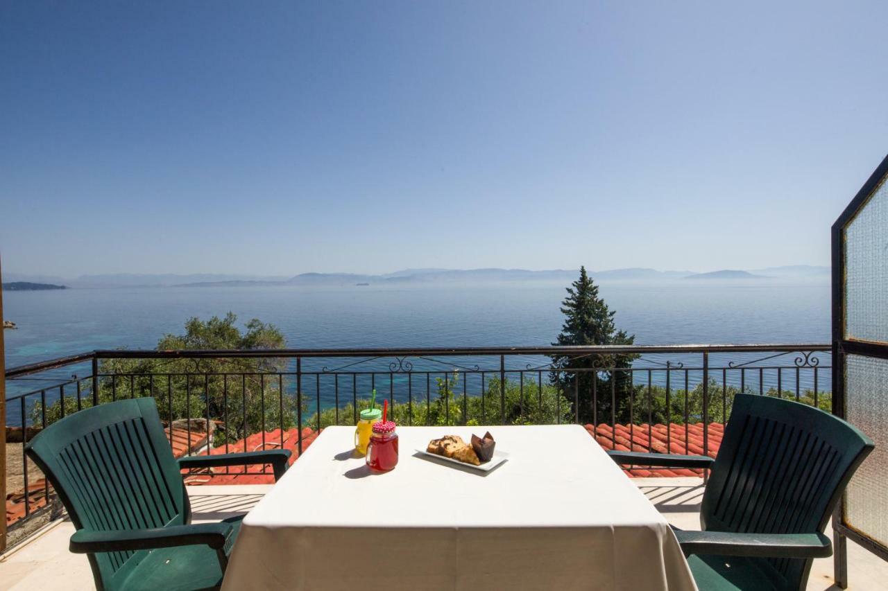 Casa Dei Venti - Sea View Apartments - 100M From The Beach Бенитсес Экстерьер фото